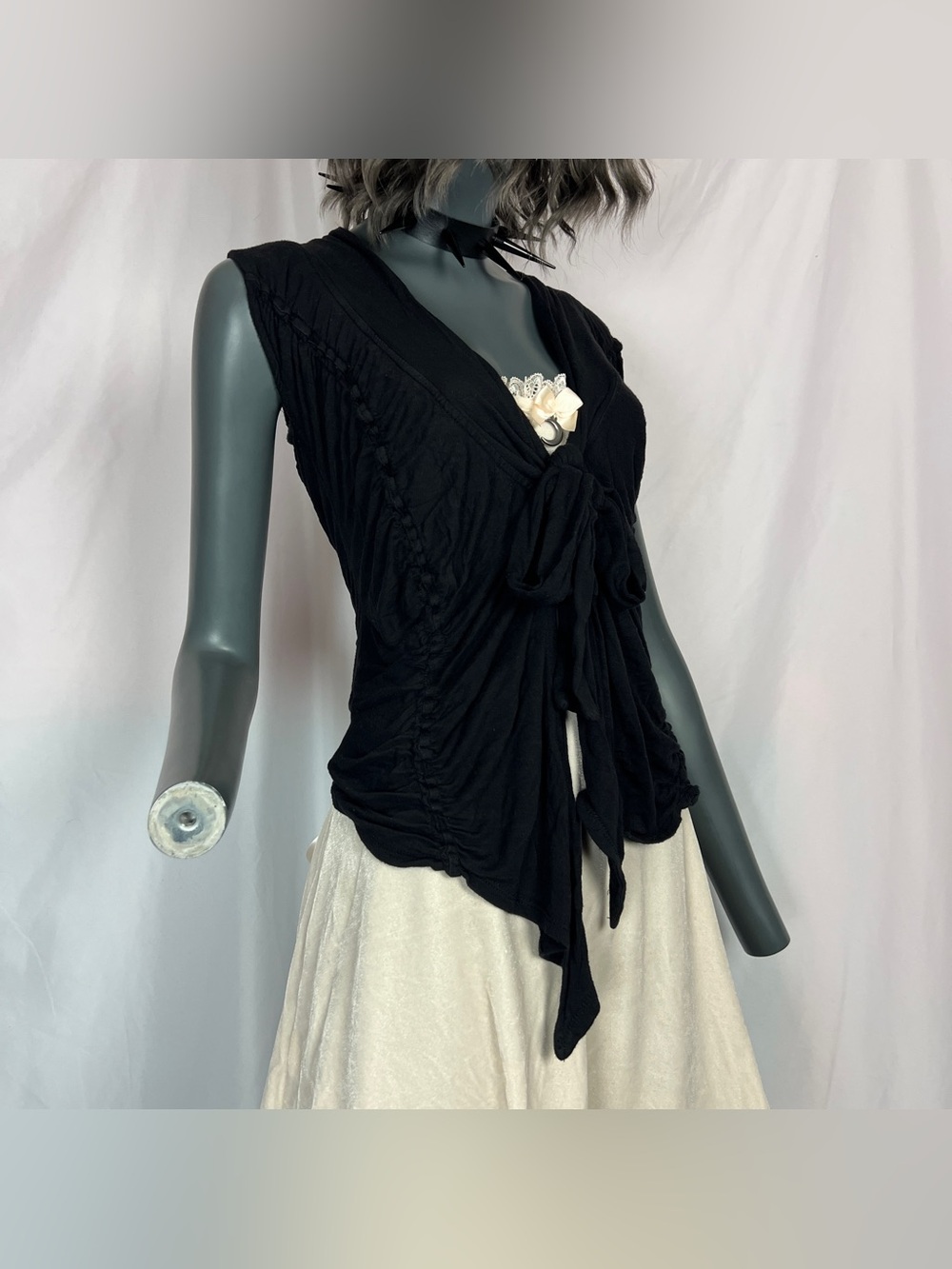 Vintage Y2K Black Ruched Sleeveless Tie Front Top